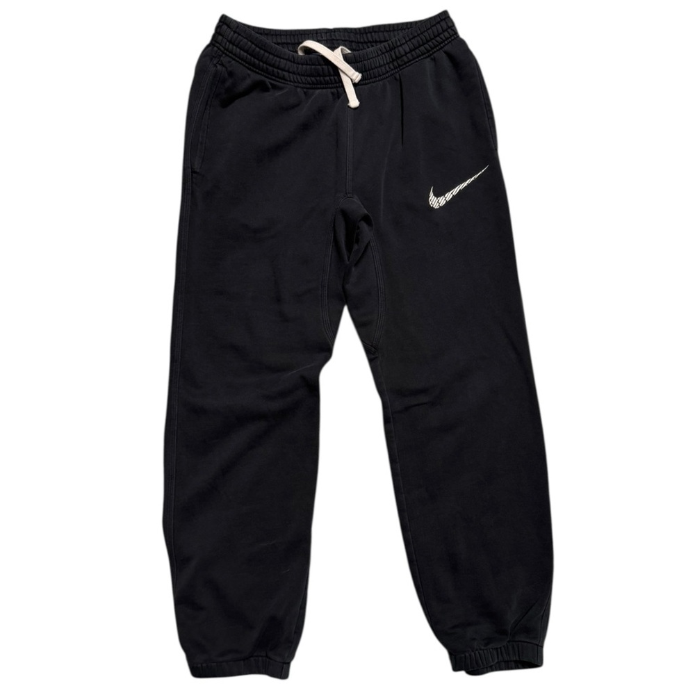 Nike Black Sweatpants with Elastic Waistband and Tapered Cuffs